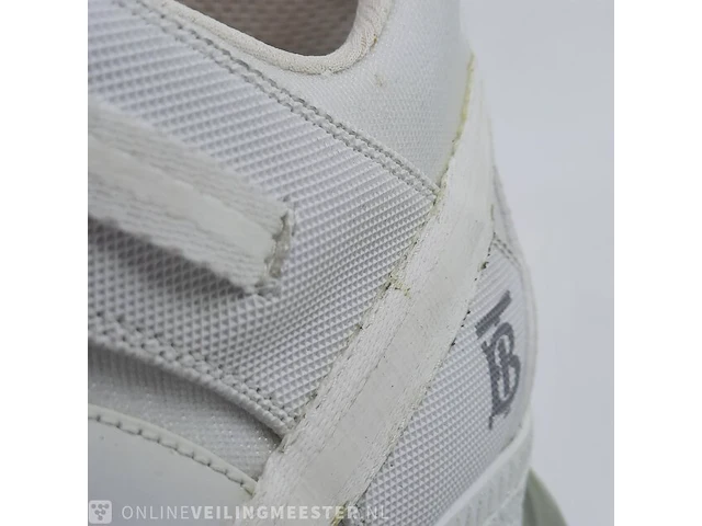 Paar schoenen, maat 44 1/2 burberry - afbeelding 8 van  12