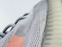 Paar schoenen, maat 44 adidas, yeezy boost 350 v2 - afbeelding 11 van  11