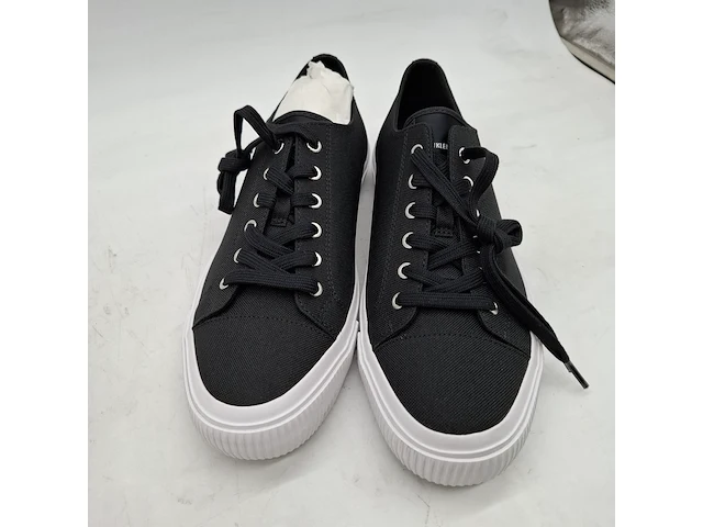 Paar schoenen, maat 44, calvin klein - afbeelding 6 van  8