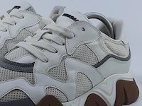Paar schoenen, maat 44 versace, white shark chuncky - afbeelding 6 van  12