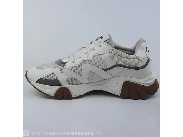 Paar schoenen, maat 44 versace, white shark chuncky - afbeelding 8 van  12