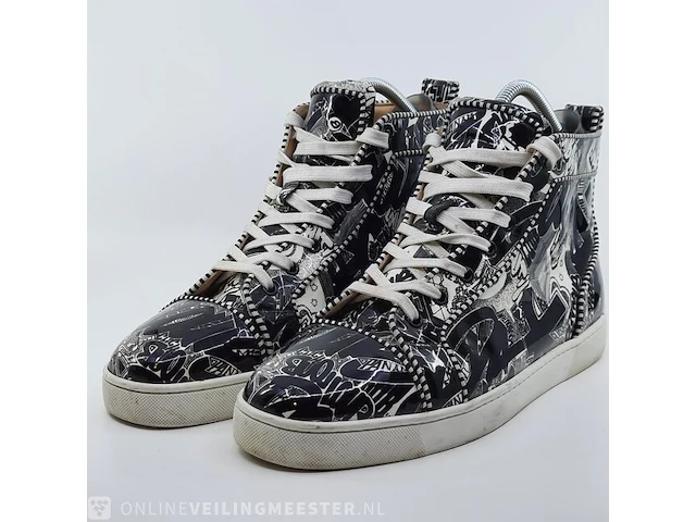Paar schoenen, maat 45 1/2 christian louboutin, high tops - afbeelding 1 van  10
