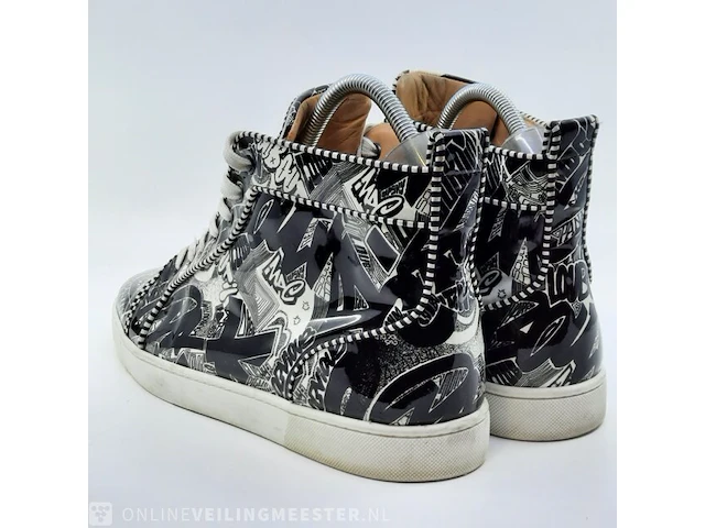 Paar schoenen, maat 45 1/2 christian louboutin, high tops - afbeelding 8 van  10