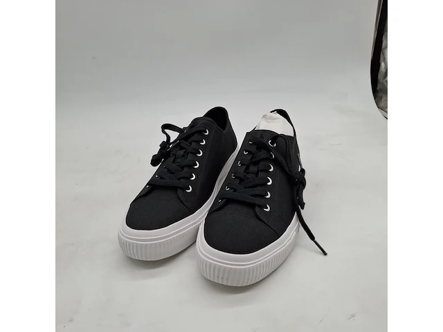 Paar schoenen, maat 45, calvin klein - afbeelding 5 van  8