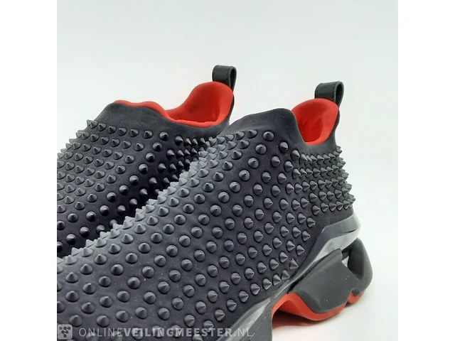 Paar schoenen, maat 45 christian louboutin, spike sock - afbeelding 4 van  10
