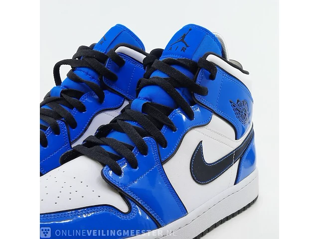 Paar schoenen, maat 46 nike, air jordan 1 mid - afbeelding 4 van  10