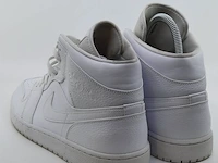 Paar schoenen, maat 46 nike, air jordan 1 mid - afbeelding 6 van  9