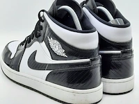 Paar schoenen, maat 46 nike, air jordan 1 mid - afbeelding 8 van  10