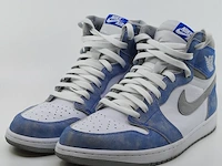 Paar schoenen, maat 46 nike, air jordan 1