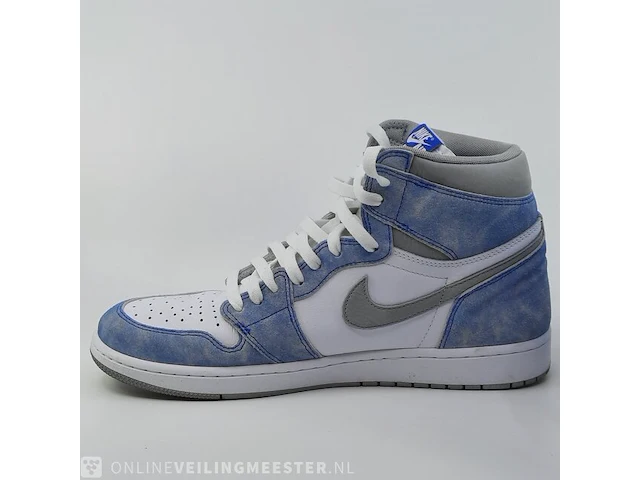 Paar schoenen, maat 46 nike, air jordan 1 - afbeelding 8 van  11