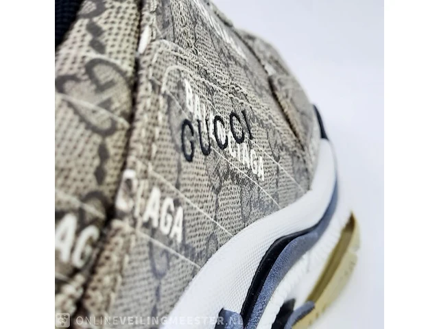 Paar schoenen, maat 47 balenciaga, triple s cloth - afbeelding 12 van  12