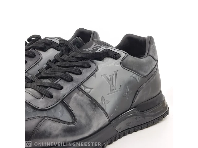 Paar schoenen, maat 7 louis vuitton, run away trainers ms 0261 - afbeelding 8 van  14