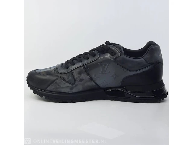 Paar schoenen, maat 7 louis vuitton, run away trainers ms 0261 - afbeelding 10 van  14