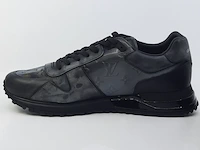 Paar schoenen, maat 7 louis vuitton, run away trainers ms 0261 - afbeelding 10 van  14