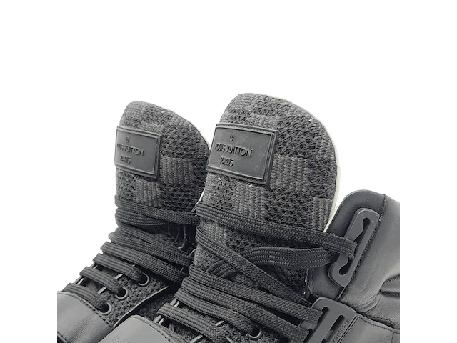 Paar schoenen maat 7,5, louis vuitton - afbeelding 5 van  11