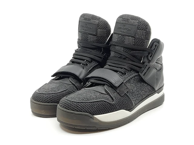 Paar schoenen maat 7,5, louis vuitton - afbeelding 6 van  11