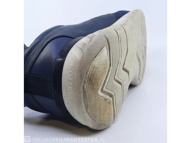 Paar schoenen, maat 8 1/2 louis vuitton, go 1116 - afbeelding 9 van  9