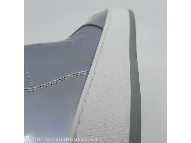 Paar schoenen, maat 8 1/2 louis vuitton, rivoli - afbeelding 2 van  11