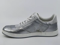 Paar schoenen, maat 8 1/2 louis vuitton, rivoli - afbeelding 8 van  11