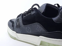 Paar schoenen, maat 8 1/2 louis vuitton, vl 1221 - afbeelding 10 van  11