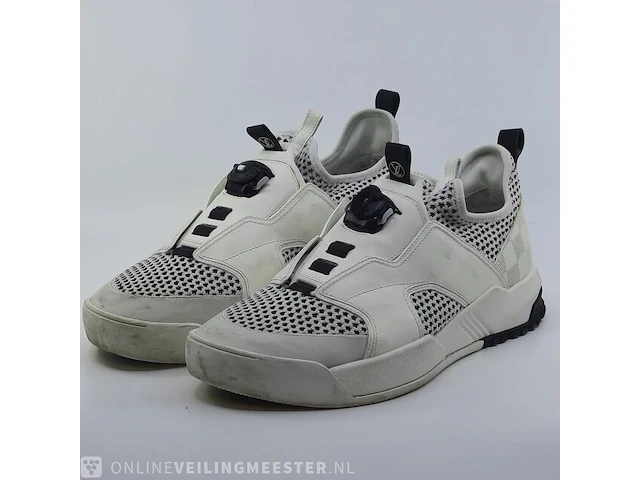 Paar schoenen, maat 8 louis vuitton, go 1106 - afbeelding 1 van  11