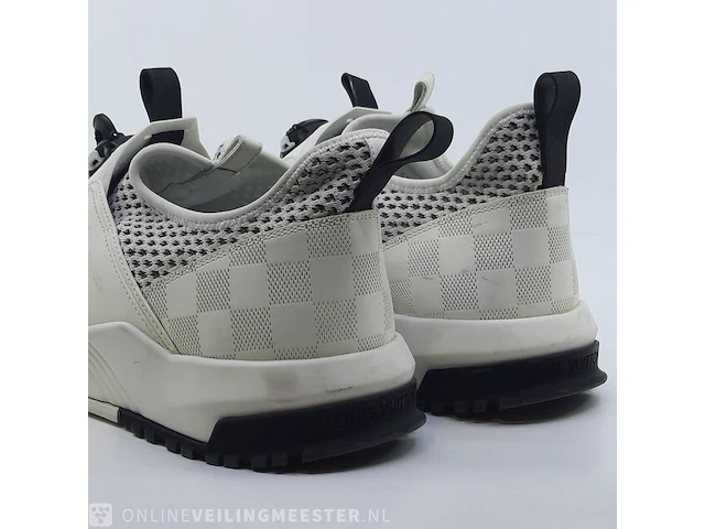 Paar schoenen, maat 8 louis vuitton, go 1106 - afbeelding 9 van  11