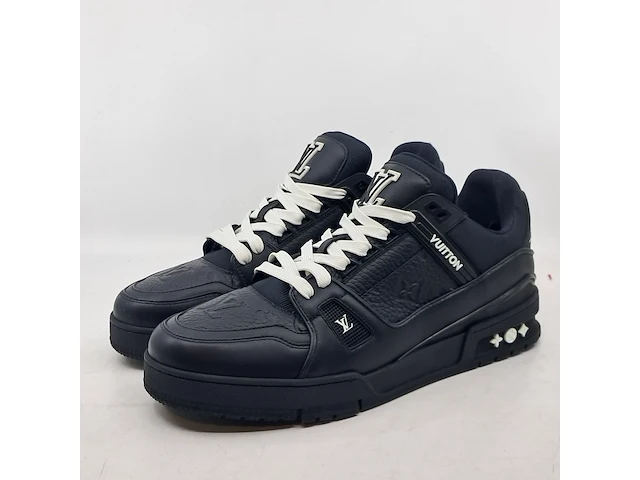 Paar schoenen, maat 8, louis vuitton - afbeelding 1 van  8