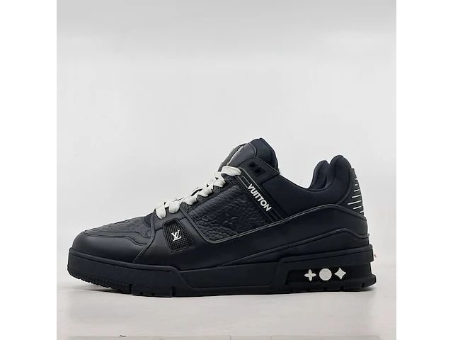 Paar schoenen, maat 8, louis vuitton - afbeelding 3 van  8