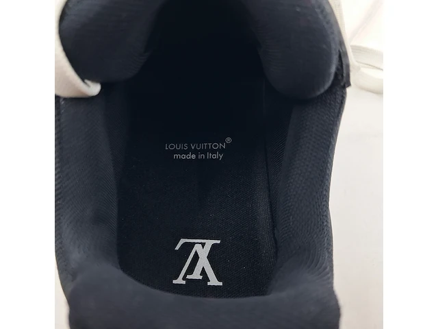 Paar schoenen, maat 8, louis vuitton - afbeelding 6 van  8