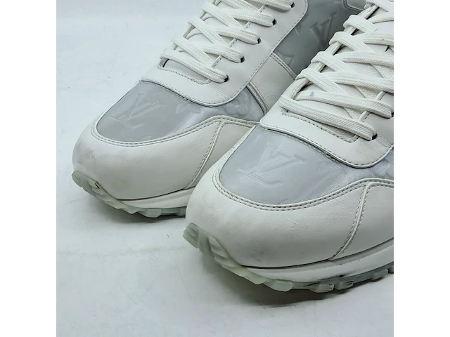Paar schoenen, maat 8, louis vuitton - afbeelding 2 van  9