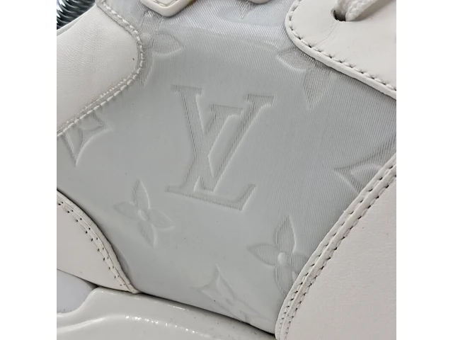 Paar schoenen, maat 8, louis vuitton - afbeelding 5 van  9