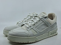 Paar schoenen, maat 8,5, louis vuitton - afbeelding 1 van  8