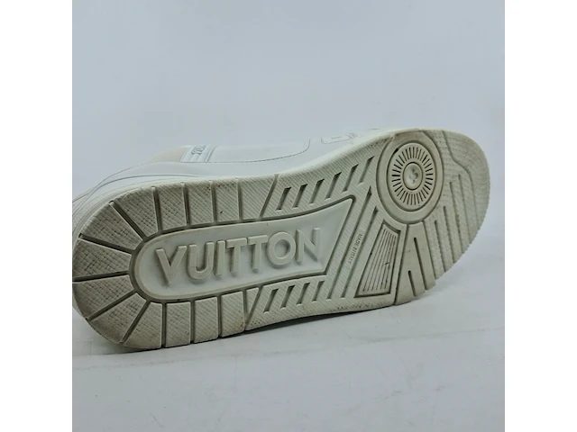 Paar schoenen, maat 8,5, louis vuitton - afbeelding 8 van  8