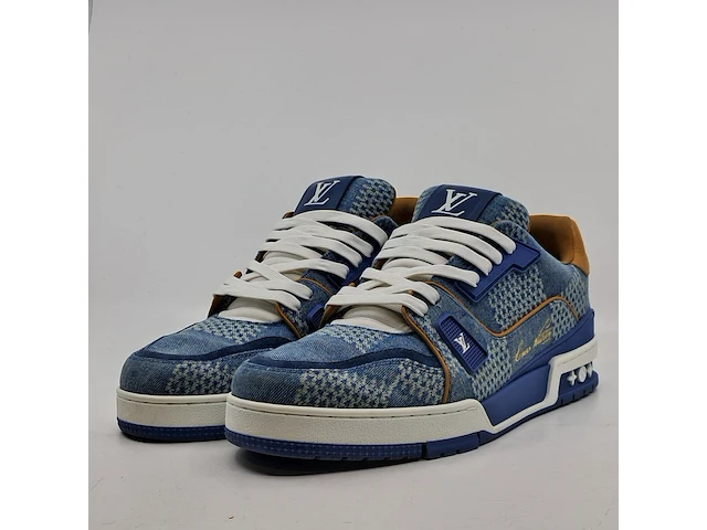 Paar schoenen, maat 8,5, louis vuitton - afbeelding 1 van  9