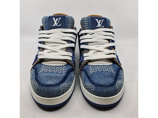 Paar schoenen, maat 8,5, louis vuitton - afbeelding 4 van  9