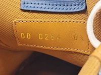 Paar schoenen, maat 8,5, louis vuitton - afbeelding 8 van  9