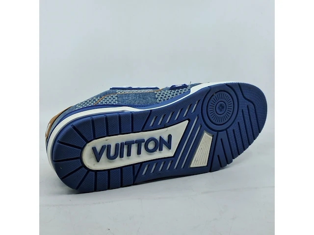Paar schoenen, maat 8,5, louis vuitton - afbeelding 9 van  9