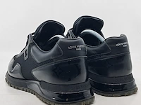 Paar schoenen, maat 8,5, louis vuitton - afbeelding 3 van  8
