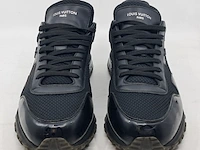 Paar schoenen, maat 8,5, louis vuitton - afbeelding 4 van  8