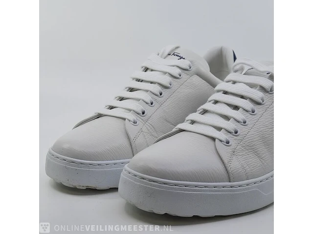 Paar schoenen, maat 9 salvatore ferragamo - afbeelding 3 van  10