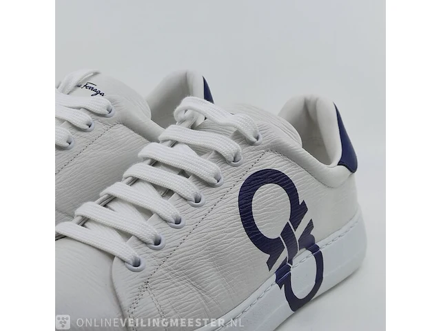 Paar schoenen, maat 9 salvatore ferragamo - afbeelding 4 van  10