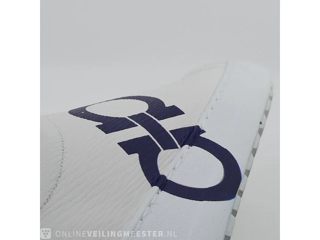 Paar schoenen, maat 9 salvatore ferragamo - afbeelding 10 van  10