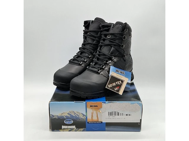 Paar schoenen, meindl, 3776-01 - afbeelding 1 van  9