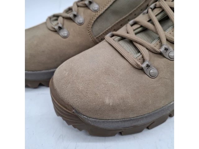 Paar schoenen, meindl - afbeelding 2 van  6