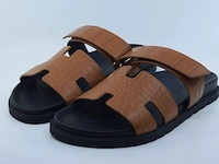 Paar slippers hermès, rg231882zh4202304 - afbeelding 1 van  8