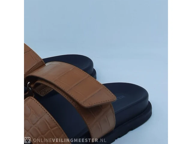Paar slippers hermès, rg231882zh4202304 - afbeelding 4 van  8
