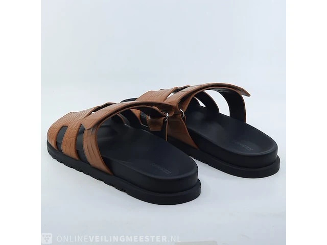 Paar slippers hermès, rg231882zh4202304 - afbeelding 6 van  8