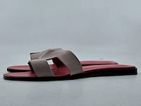 Paar slippers, maat 38, hermés - afbeelding 3 van  4
