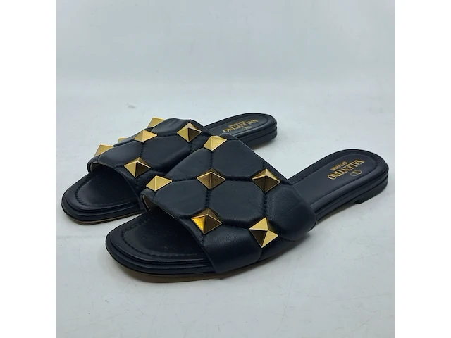 Paar slippers maat 38, valentino - afbeelding 1 van  9