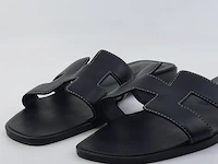 Paar slippers, maat 39 1/2 hermès, 021056z 2209 - afbeelding 3 van  10
